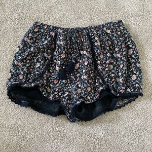 American Eagle Floral Shorts